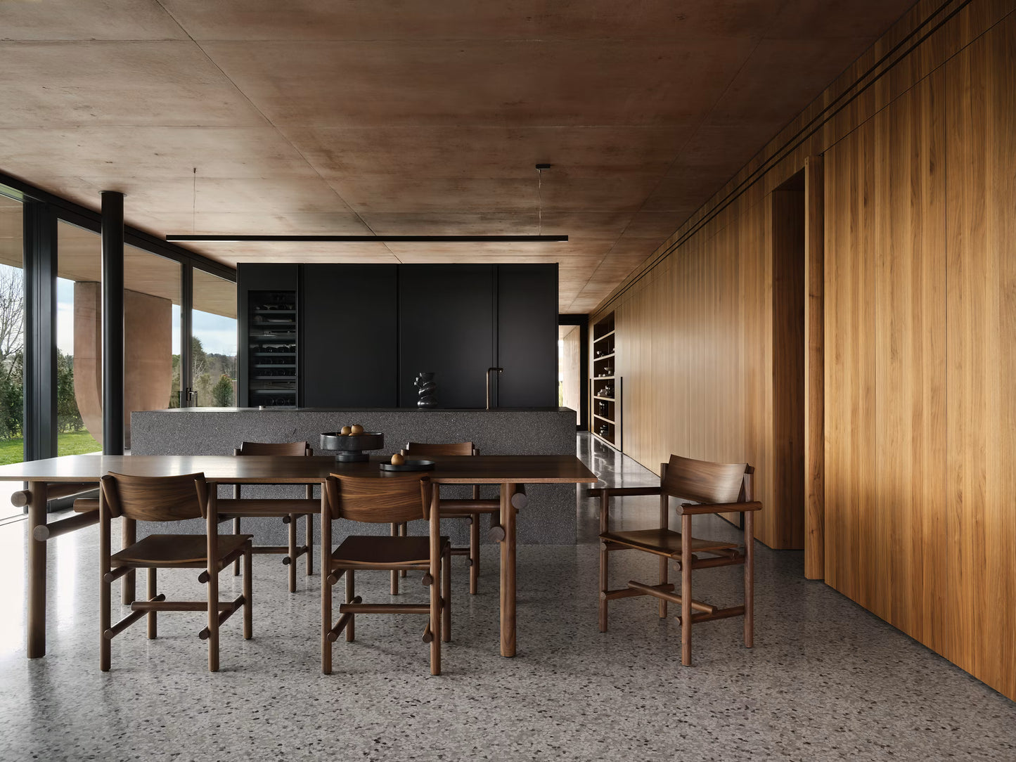 MUECKE Dining Table by Jonathan Muecke