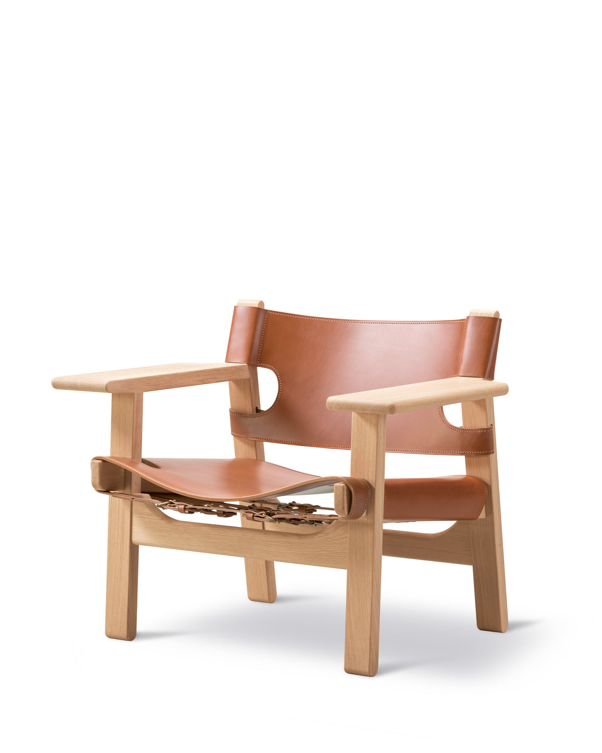 The Spanish Chair, reference view 2. Original Fredericia design photograph; Gulmohar wooden components made in teak.