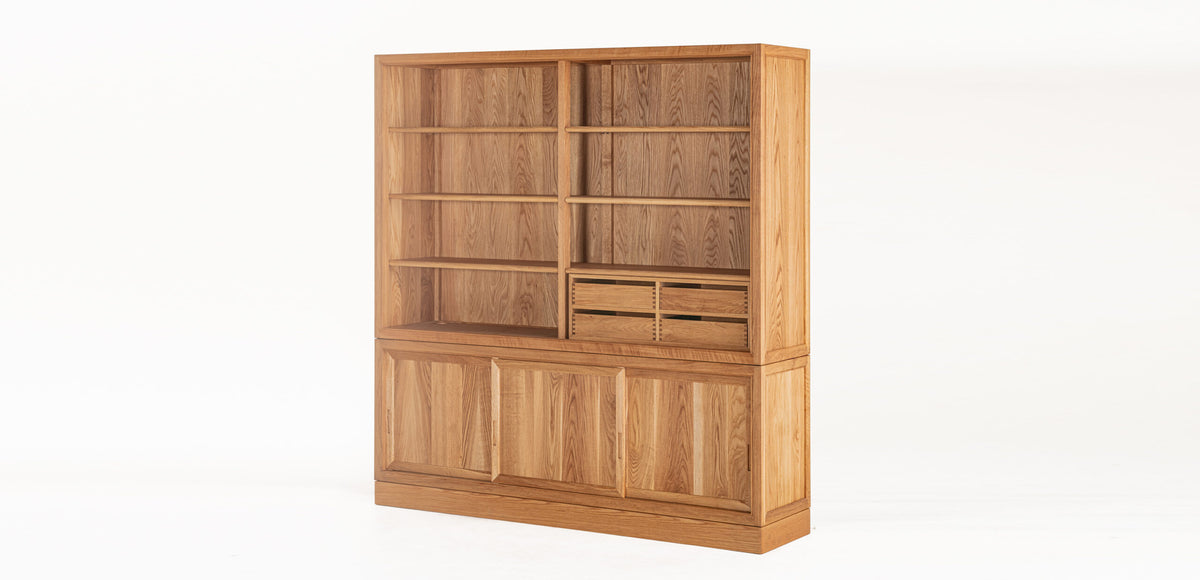 Japanese Museum Cabinet for Tableware