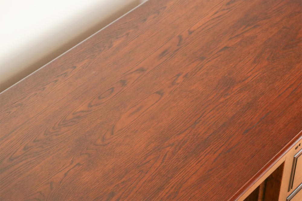 Kitanotakumi No.4,5 Desk: Tabletop detail; original design reference, not Gulmohar teak finish