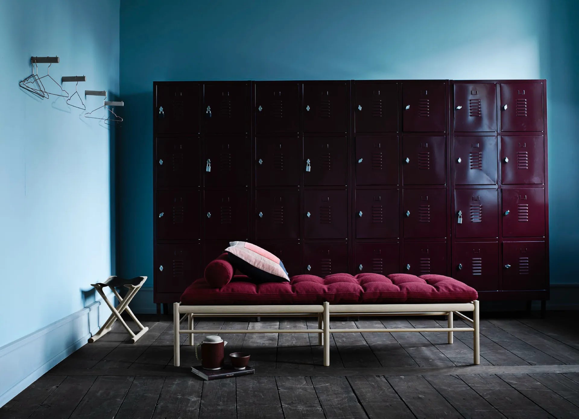 COLONIAL Daybed OW150 by Ole Wanscher - 1950 - GULMOHAR WOOD WORKS - Made in Bangalore
