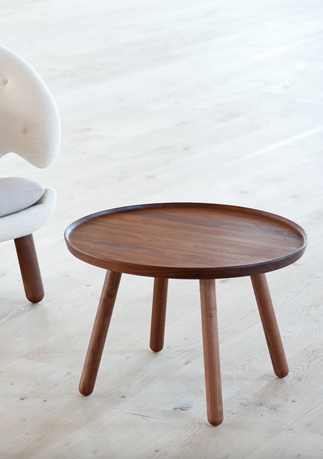 Pelican Coffee Table alternate room view; original walnut design reference