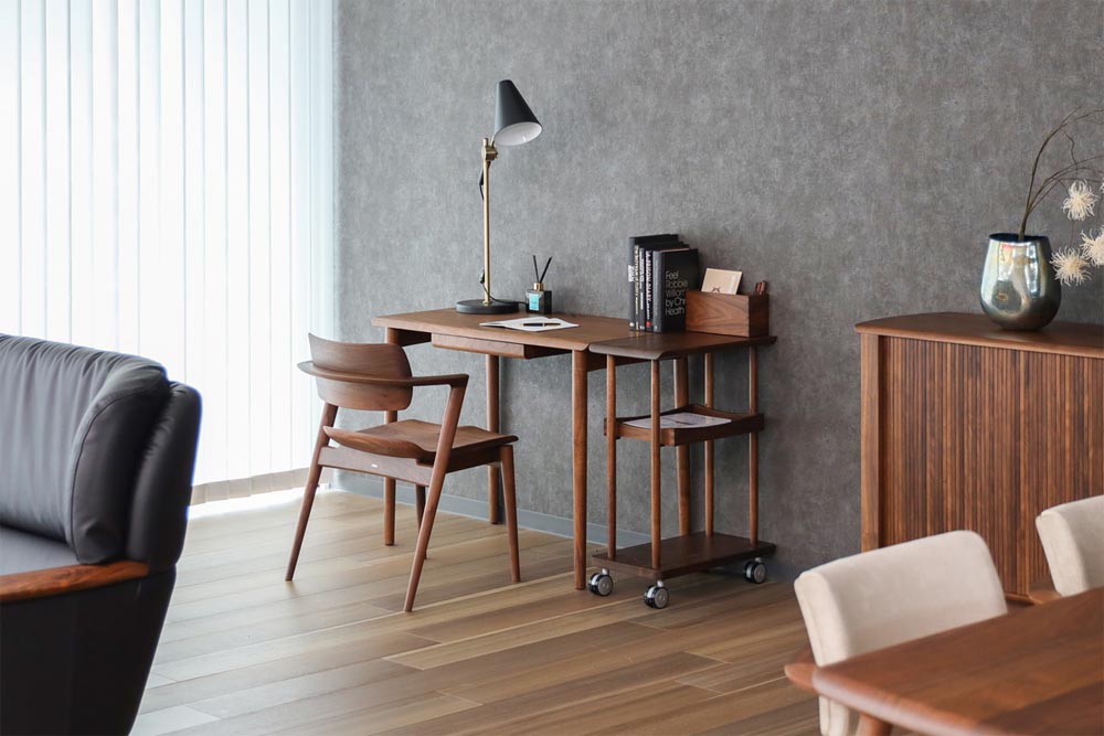 RODAN Desk: Overall design reference; original design reference, not Gulmohar teak finish