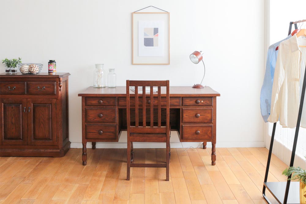 Castellia desk: Overall design reference; original design reference, not Gulmohar teak finish