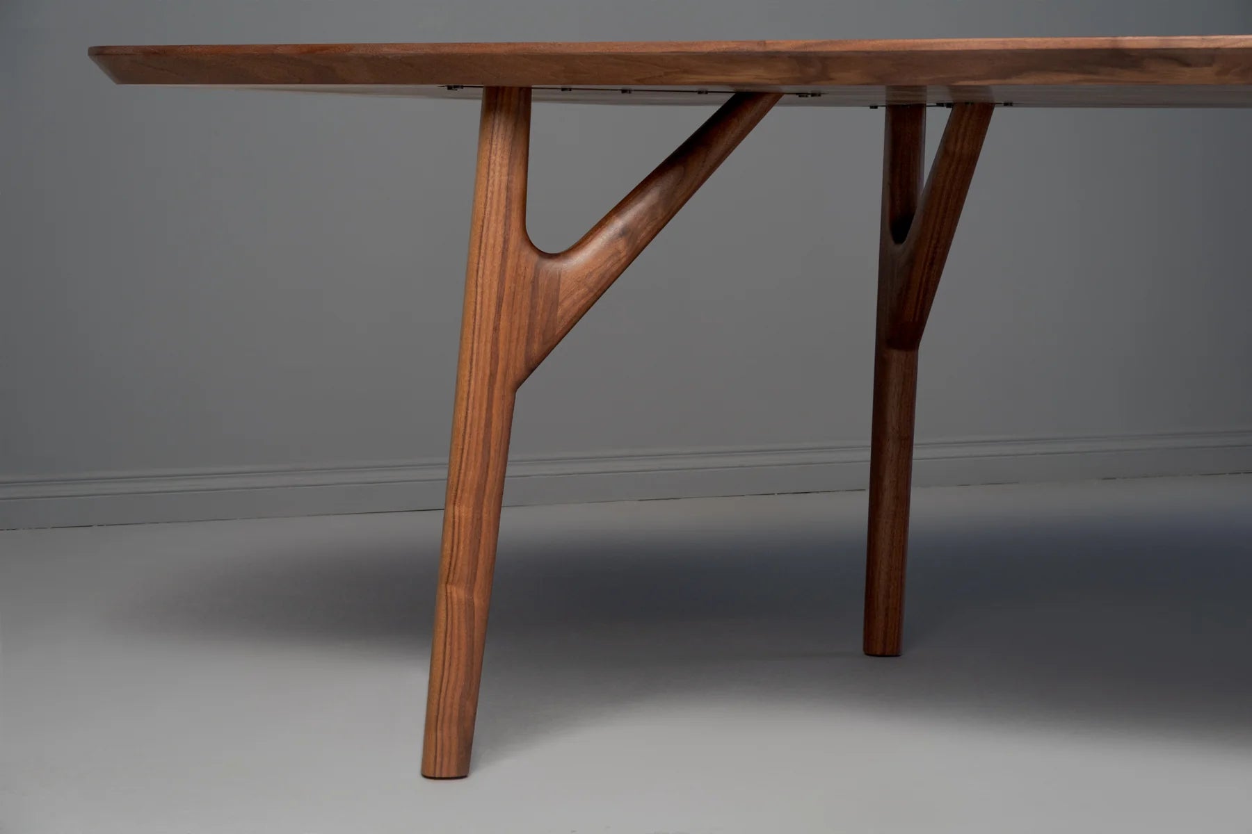 ZAMUDIO Dining Table - GULMOHAR WOOD WORKS - Made in Bangalore